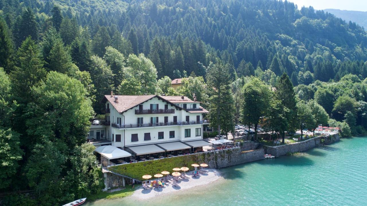 Lago Park Hotel モルヴェーノ エクステリア 写真