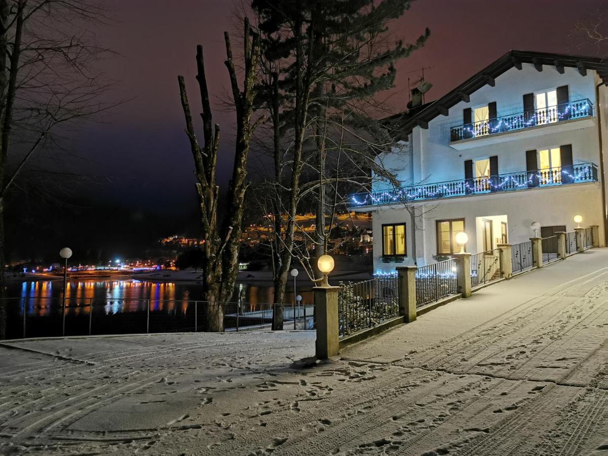 Lago Park Hotel モルヴェーノ エクステリア 写真
